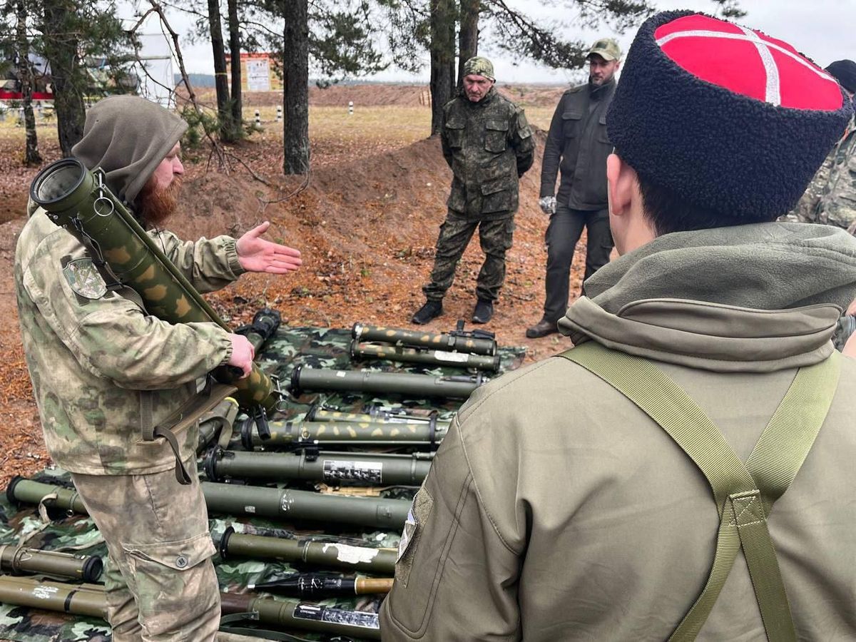 Инструктаж на военно-полевых сборах Северо-Западного войскового казачьего общества